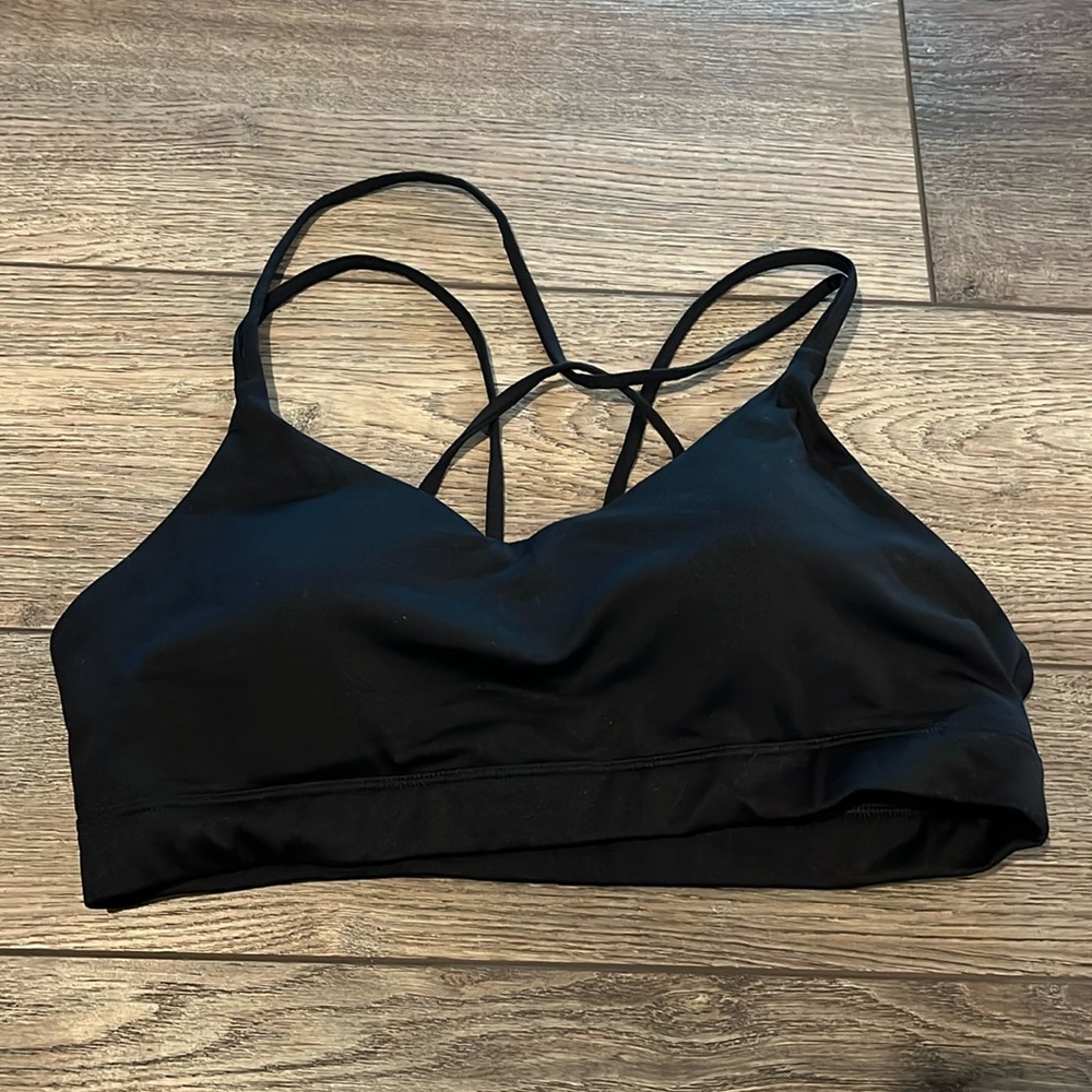 OLD NAVY Light Support Strappy Sports Bra size Large